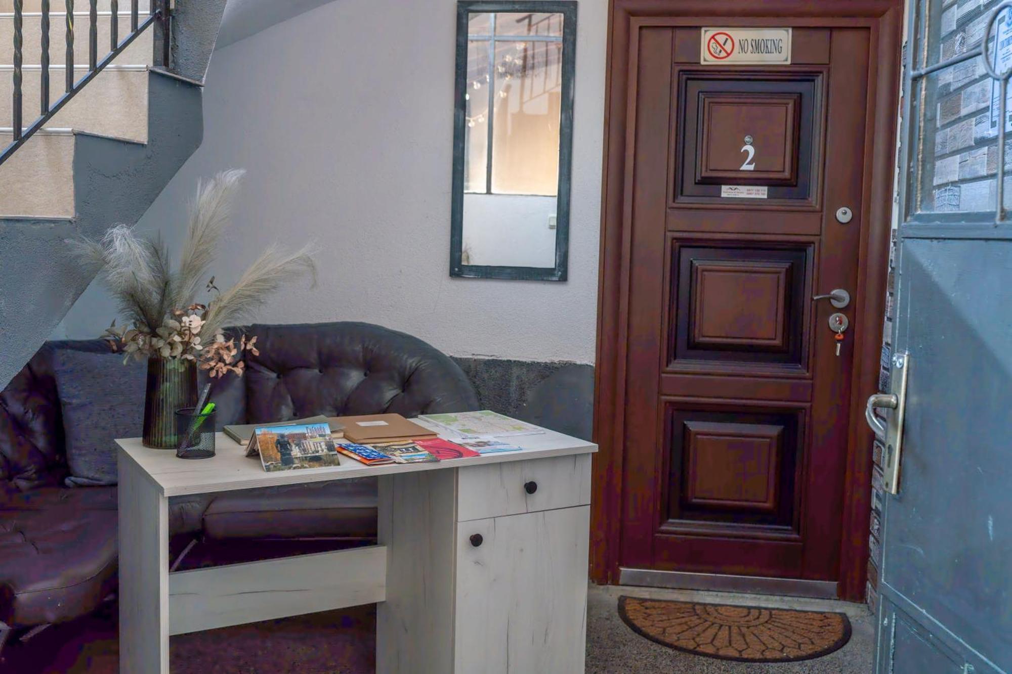 Guest House Malusha กาโบรโว ภายนอก รูปภาพ