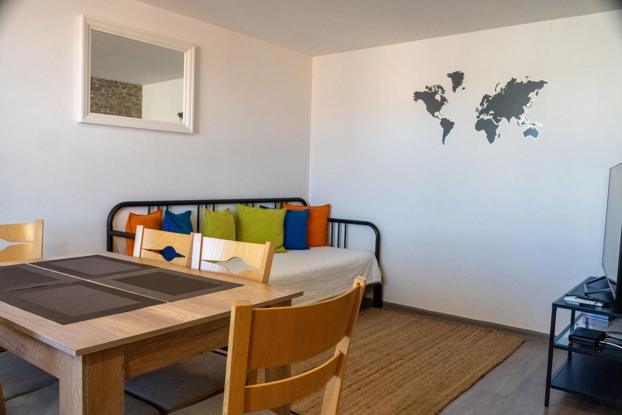 Guest House Malusha กาโบรโว ภายนอก รูปภาพ